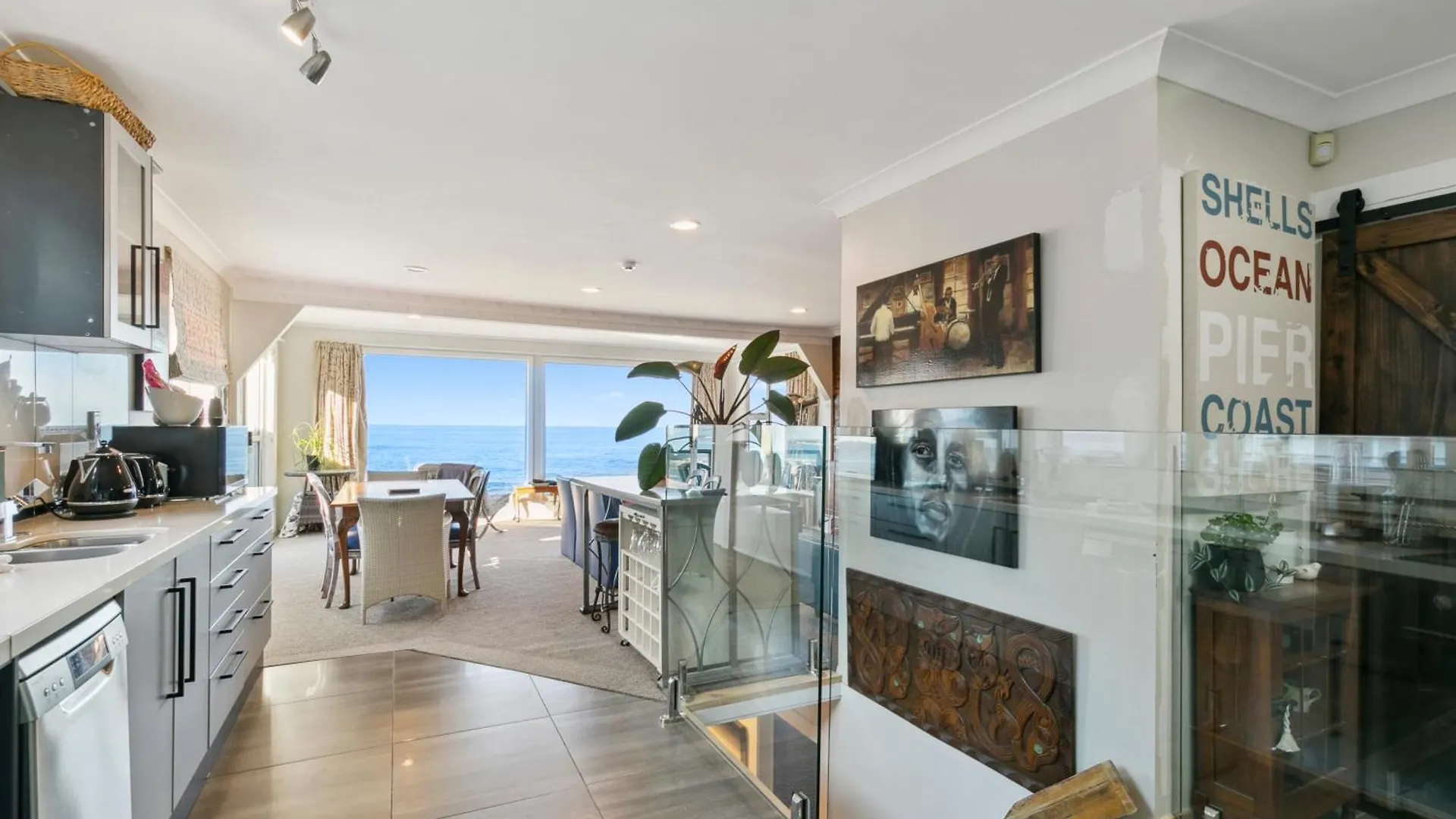 Pacific Ocean Seafront Home 3B2B Near Airport Wellington Nueva Zelanda